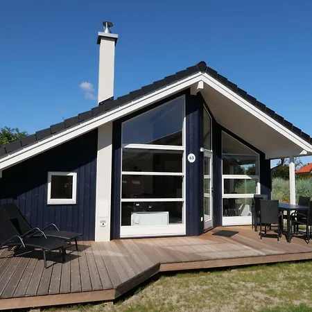 Nordic Wellness Fuer 6 Personen Casa de Férias *