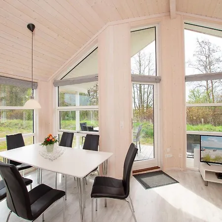 Nordic Wellness Fuer 6 Personen Casa de Férias *