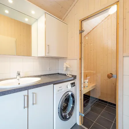 Nordic Wellness Fuer 6 Personen Casa de Férias